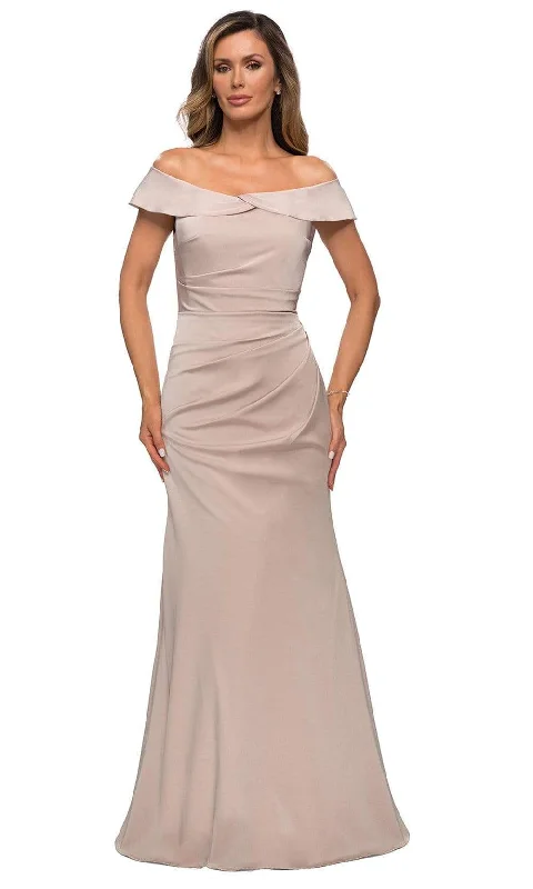 women's maximalist dressesLa Femme 28110SC - Off Shoulder Trumpet Gown