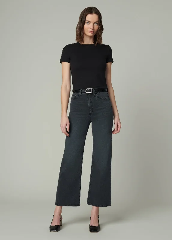 women's denim jeans for a glamorous eveningTHE MIA